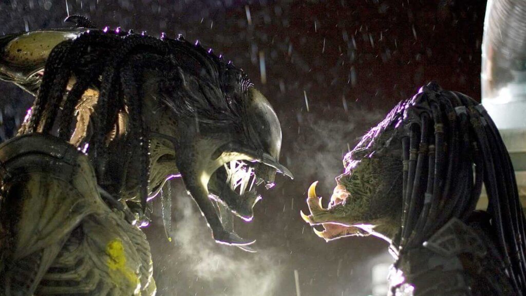 Alien vs Predator: Requiem: Yaratıklar vs Liseliler