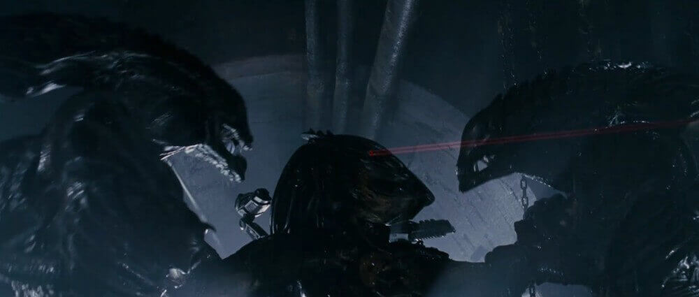 Alien vs Predator: Requiem: Yaratıklar vs Liseliler
