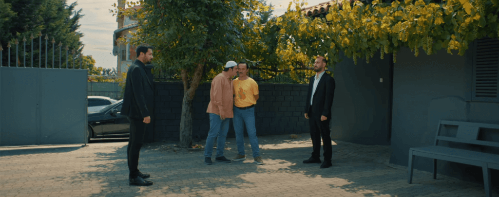 Geniş Aile 5: Fazla Repliğin Komedi Olmayan Versiyonu