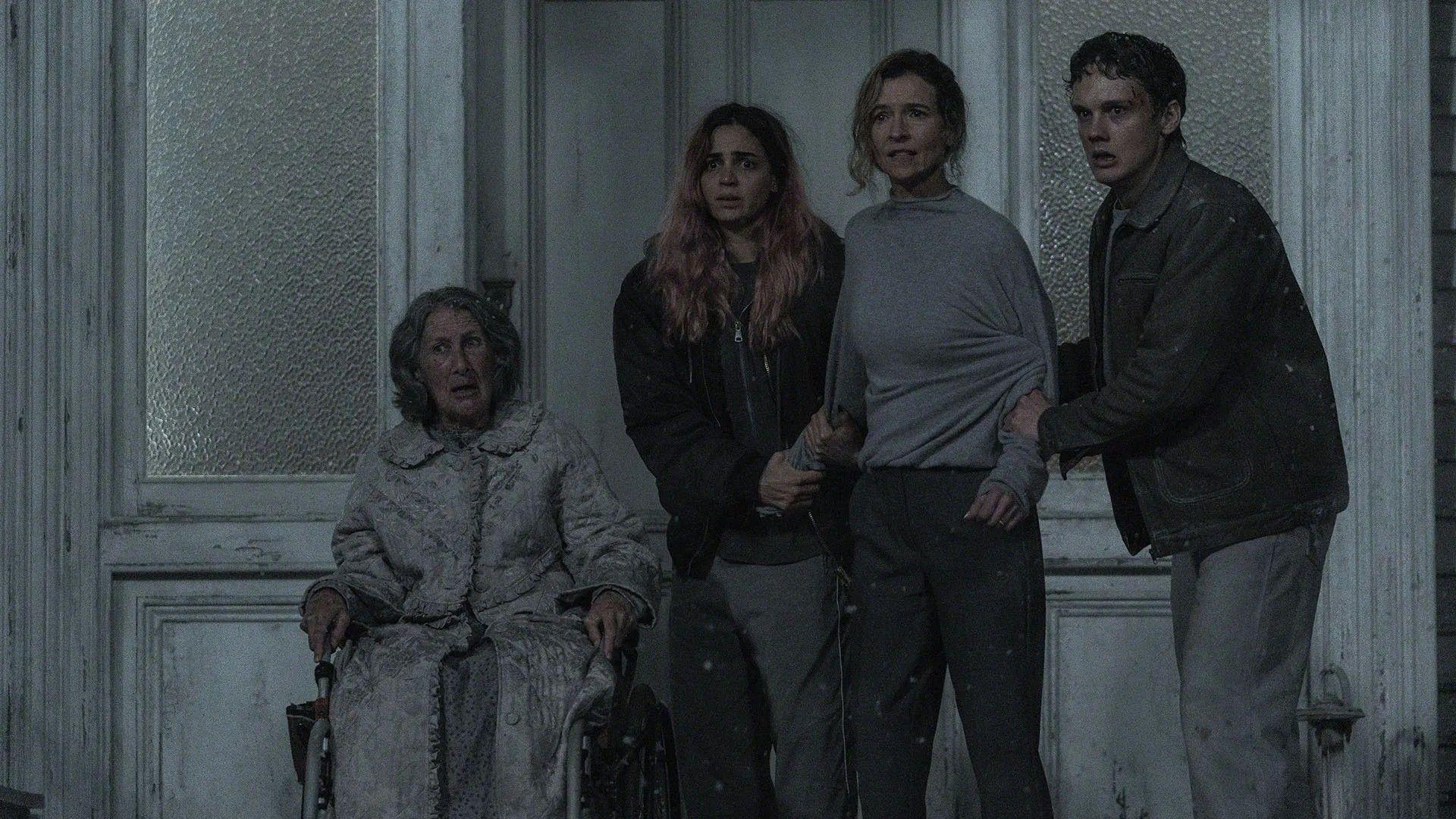Evil Dead Burn: Her Ailenin Bir Şeytanı Vardır